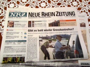 Tageszeitung NRZ mit Lokalseiten aus Rees